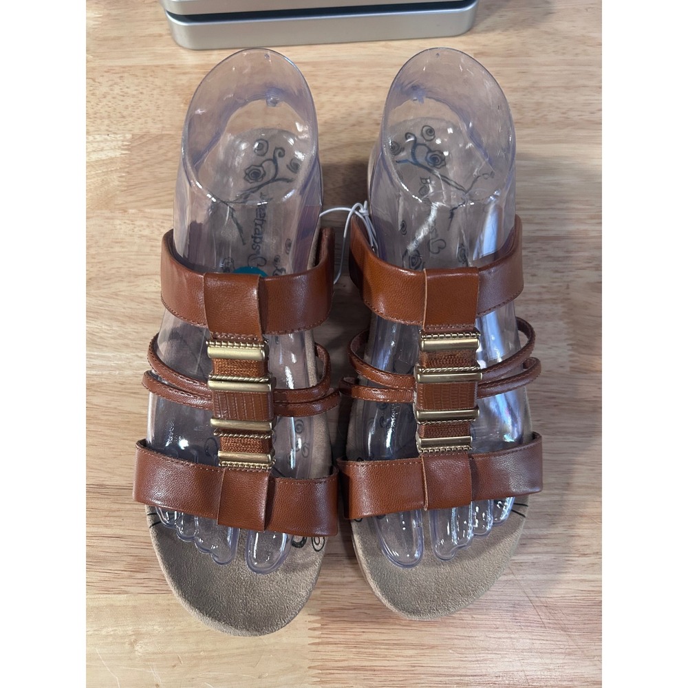 Baretraps Jaysie Sandals Womens 7.5 W Brown Gold Hardware Strappy Wedge Slides